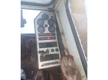 Wheel excavator Liebherr 900A: picture 5