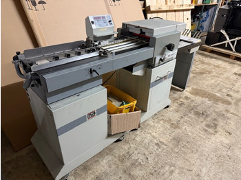 Folding machine