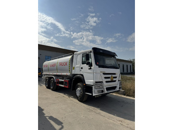 Tanker truck SINOTRUK HOWO