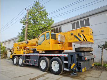 Mobile crane XCMG QY70K