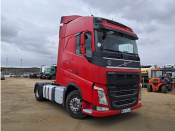 Tractor unit VOLVO FH