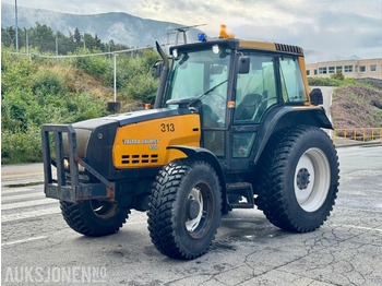 Farm tractor VALTRA 6550