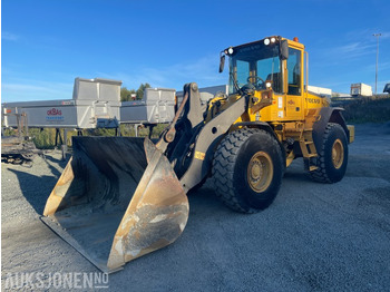 Wheel loader VOLVO L90