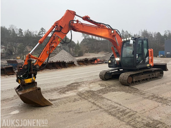 Excavator HITACHI ZX135