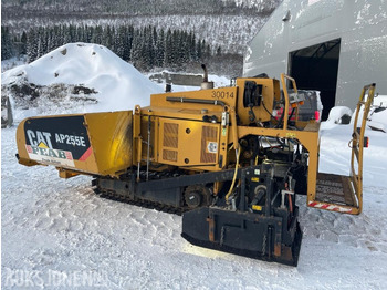 Construction equipment 2019 Cat AP255E Beltegående asfaltutlegger, kun 1655 timer !: picture 3