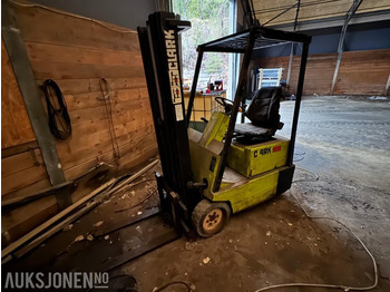 Material handling equipment CLARK