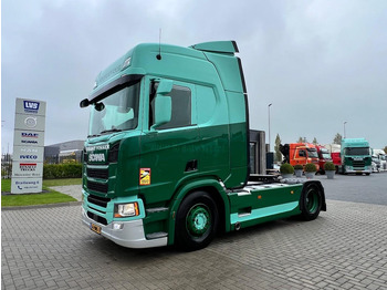 Tractor unit SCANIA R 450