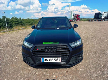 SUV Audi SQ7 Black Edition. panoramo sun roof. . oil heater. head up display. 21" alu weels. night vision. B&O sound system.: picture 4