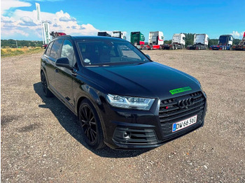 SUV Audi SQ7 Black Edition. panoramo sun roof. . oil heater. head up display. 21" alu weels. night vision. B&O sound system.: picture 5