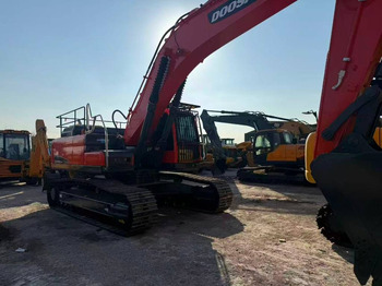 Crawler excavator DOOSAN