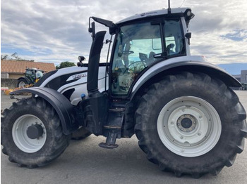 Farm tractor Valtra T214 DIRECT: picture 4