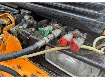 Dropside/ Flatbed truck, Municipal/ Special vehicle Inna Inny Unimog 4X4 Kosiarka bijakowa teleskopowa posypywarka pług odśnieżark: picture 5 Dropside/ Flatbed truck, Municipal/ Special vehicle Inna Inny Unimog 4X4 Kosiarka bijakowa teleskopowa posypywarka pług odśnieżark: picture 5