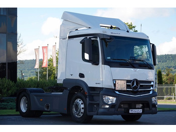 Tractor unit MERCEDES-BENZ Actros 1840