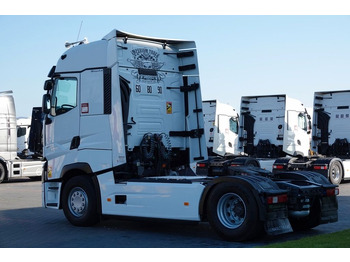 Tractor unit Renault T 520 / 13L / MAXISPACE / RETARDER / SALONKA Renault T 520 / 13L / MAXISPACE / RETARDER / SALONKA: picture 3 Tractor unit Renault T 520 / 13L / MAXISPACE / RETARDER / SALONKA Renault T 520 / 13L / MAXISPACE / RETARDER / SALONKA: picture 3