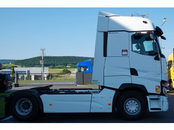 Tractor unit Renault T 520 / 13L / MAXISPACE / RETARDER / SALONKA Renault T 520 / 13L / MAXISPACE / RETARDER / SALONKA: picture 5 Tractor unit Renault T 520 / 13L / MAXISPACE / RETARDER / SALONKA Renault T 520 / 13L / MAXISPACE / RETARDER / SALONKA: picture 5