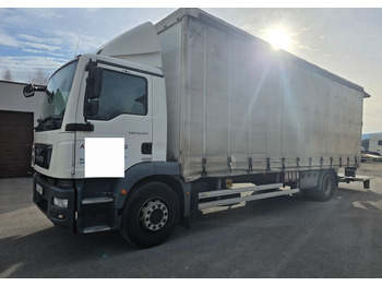Curtain side truck MAN TGM 15.250
