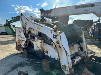 Skid steer loader BOBCAT S770