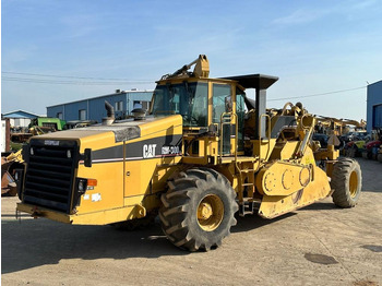 Soil stabilizer CATERPILLAR