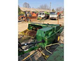 Square baler John Deere 459: picture 2