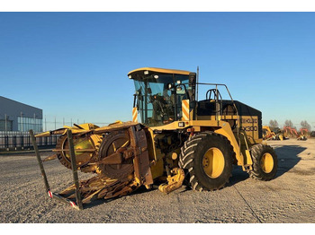 Combine harvester NEW HOLLAND