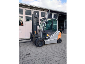 Electric forklift STILL RX60