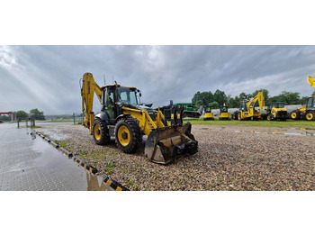 Backhoe loader Komatsu WB 97 R-8: picture 3