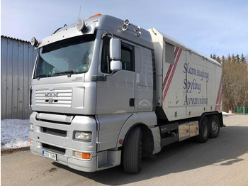 Vacuum truck MAN TGA 26.480