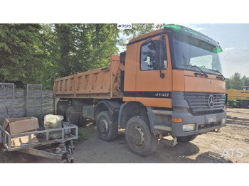 Tipper 2002 Mercedes-Benz 4140: picture 4