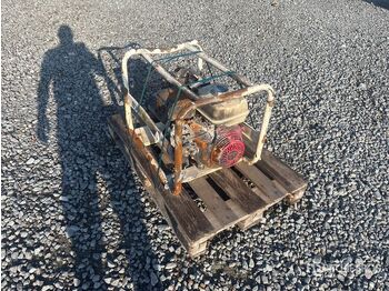 Generator set Sdmo R7.5T Generator Set: picture 4 Generator set Sdmo R7.5T Generator Set: picture 4