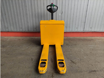 Pallet truck Jungheinrich EJE 116: picture 3