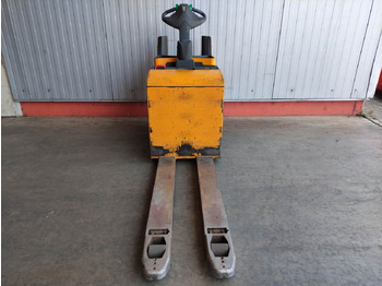 Pallet truck Jungheinrich ERE 120: picture 3