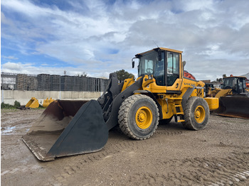 Wheel loader VOLVO L90F