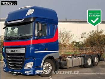 Container transporter/ Swap body truck DAF XF 480