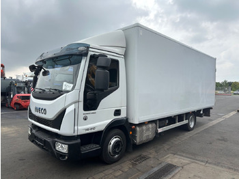 Closed box van IVECO