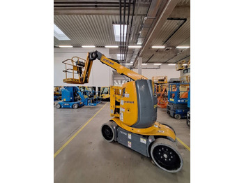 Articulated boom lift HAULOTTE