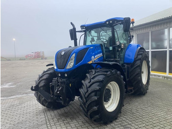 Farm tractor New Holland T7.270AC MY 15: picture 4