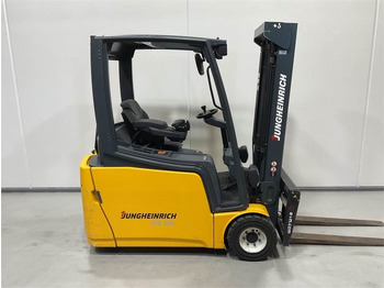 Electric forklift JUNGHEINRICH EFG