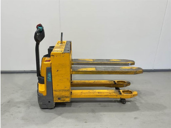 Pallet truck JUNGHEINRICH EJE