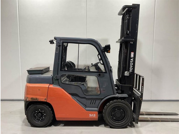 Diesel forklift TOYOTA FD 40