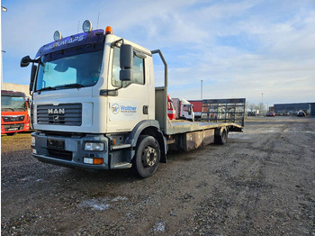 Car transporter truck MAN TGM 15.280