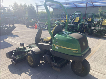 Lawn mower John Deere 2500EH greens triple mower: picture 3