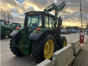 Farm tractor John Deere 6120M: picture 5