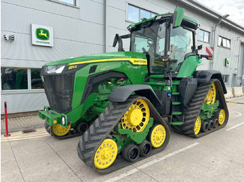 Farm tractor JOHN DEERE