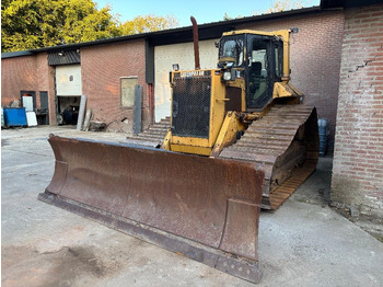 Bulldozer CATERPILLAR D6M