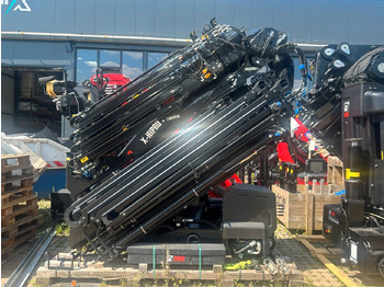 Crane truck
