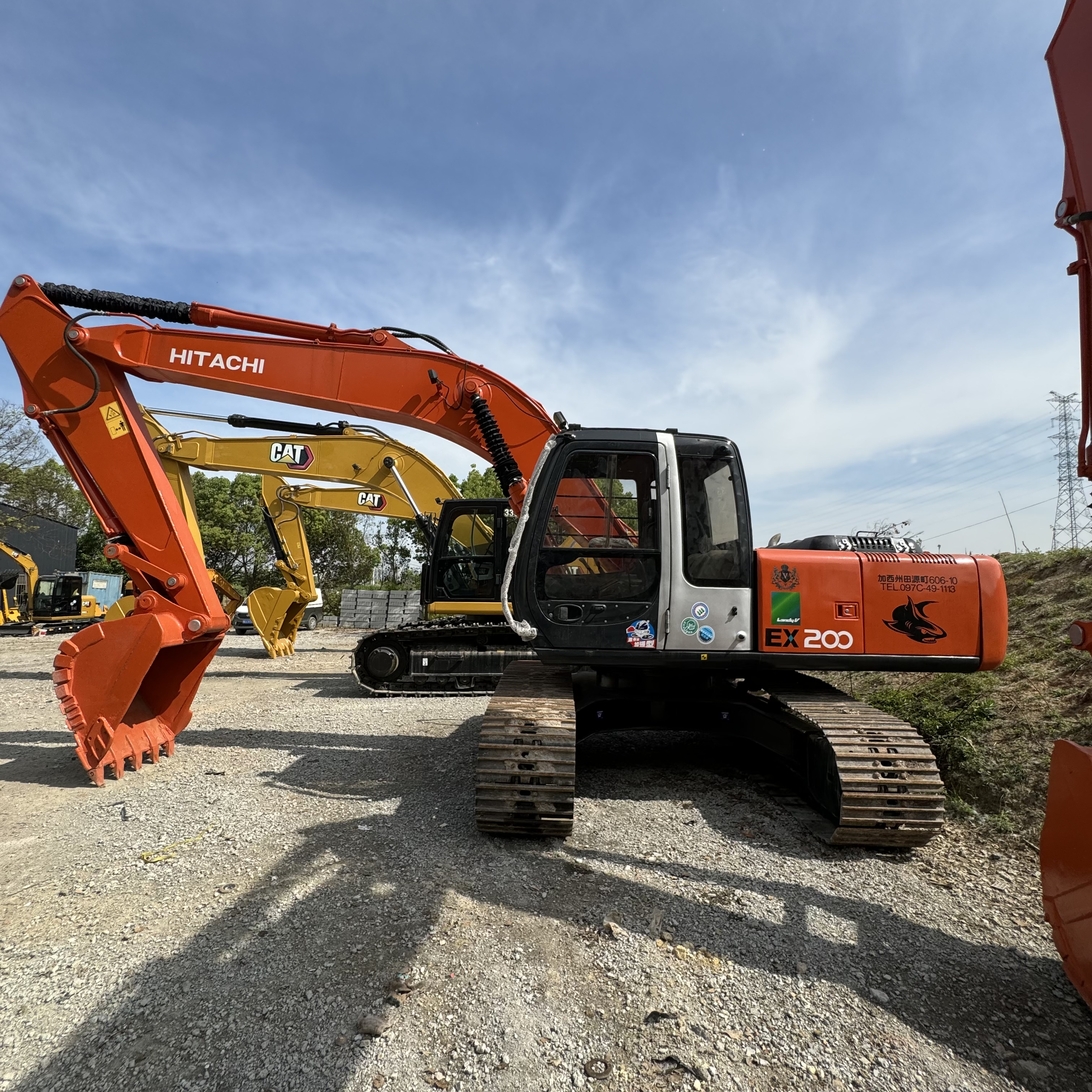 Crawler excavator HITACHI ZX200