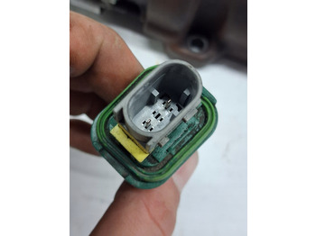 Engine and parts for Truck VOLVO ZAWÓR EGR RENAULT GAMA T VOLVO FH FM 4 5 23793581: picture 5 Engine and parts for Truck VOLVO ZAWÓR EGR RENAULT GAMA T VOLVO FH FM 4 5 23793581: picture 5