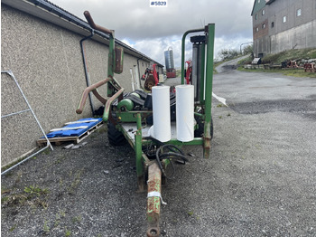 Hay and forage equipment 1996 Mchale 991B round bale wrapper: picture 3 Hay and forage equipment 1996 Mchale 991B round bale wrapper: picture 3