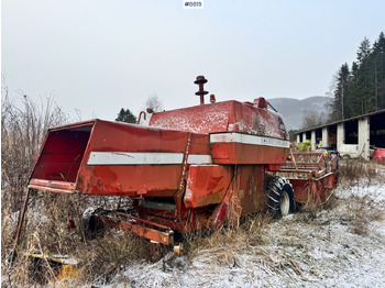 Combine harvester Massey Ferguson 487 Combine Harvester.: picture 2