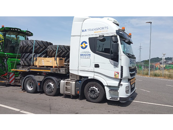 Tractor unit IVECO IVECO STRALIS 510 Hi-Way AS 440STX/P Euro VI z salonu Italia: picture 3 Tractor unit IVECO IVECO STRALIS 510 Hi-Way AS 440STX/P Euro VI z salonu Italia: picture 3